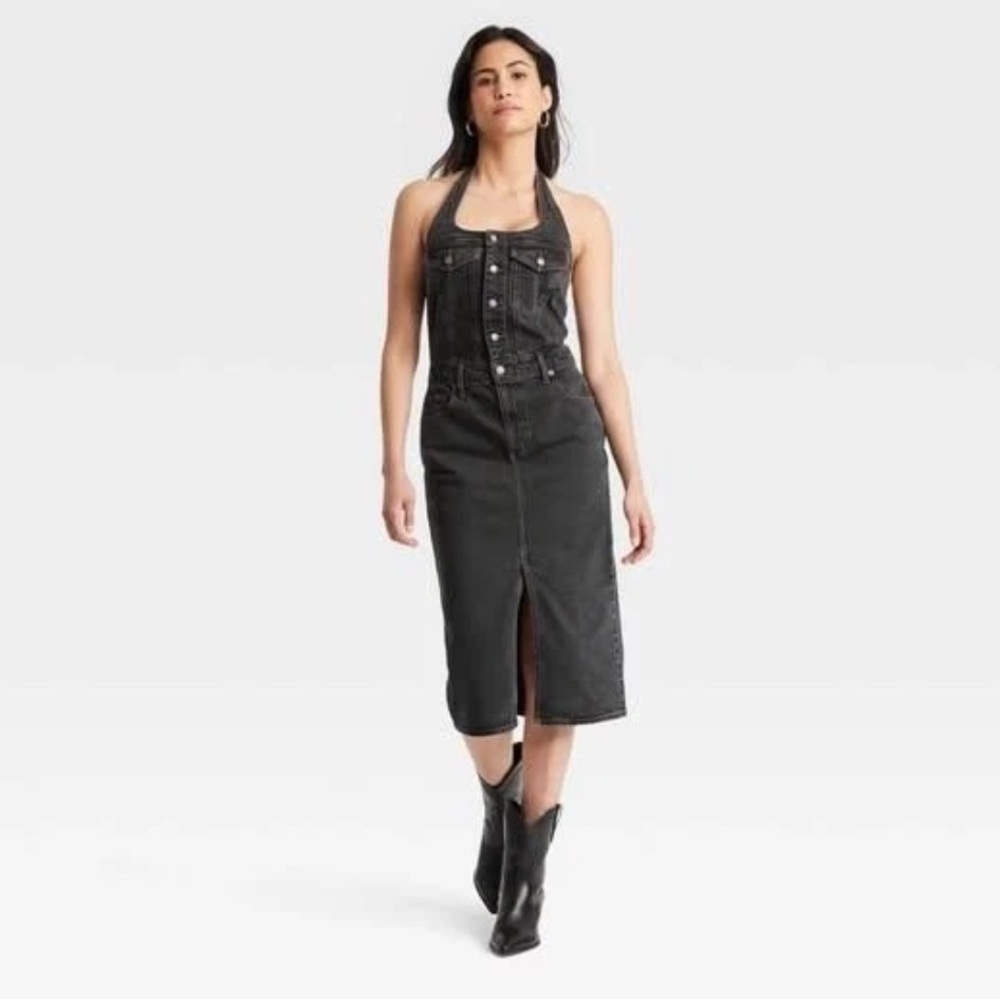 Universal Thread Black Denim Dress size 6. New with tags .
